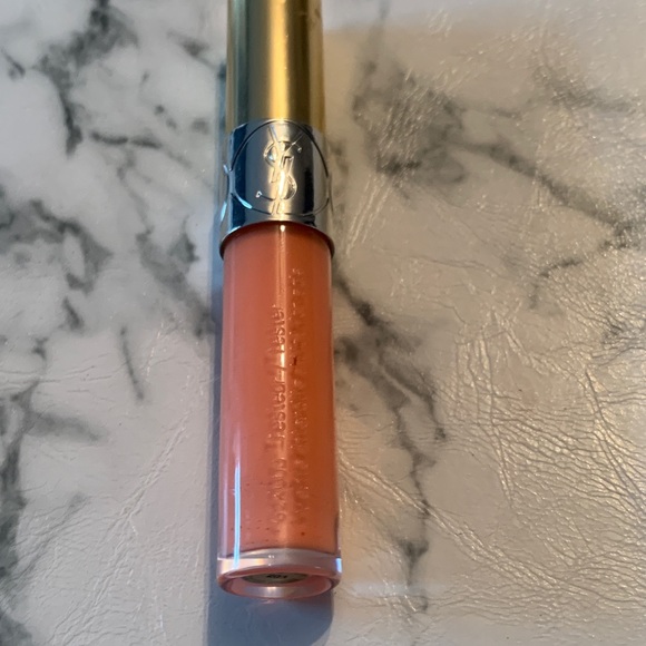 YSL Gloss Volupte 206 Corail Gandoura - Picture 3 of 13
